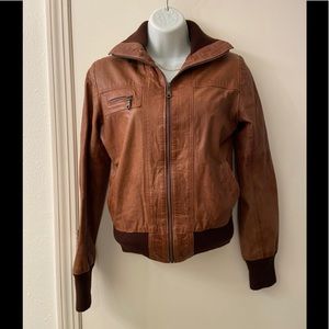 Brown leather bomber jacket sz s